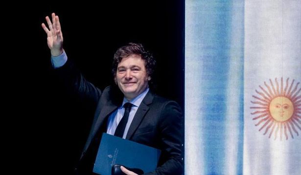 Javier Milei ha mostrado un dominio político sorprendente en su primer año de gestión.