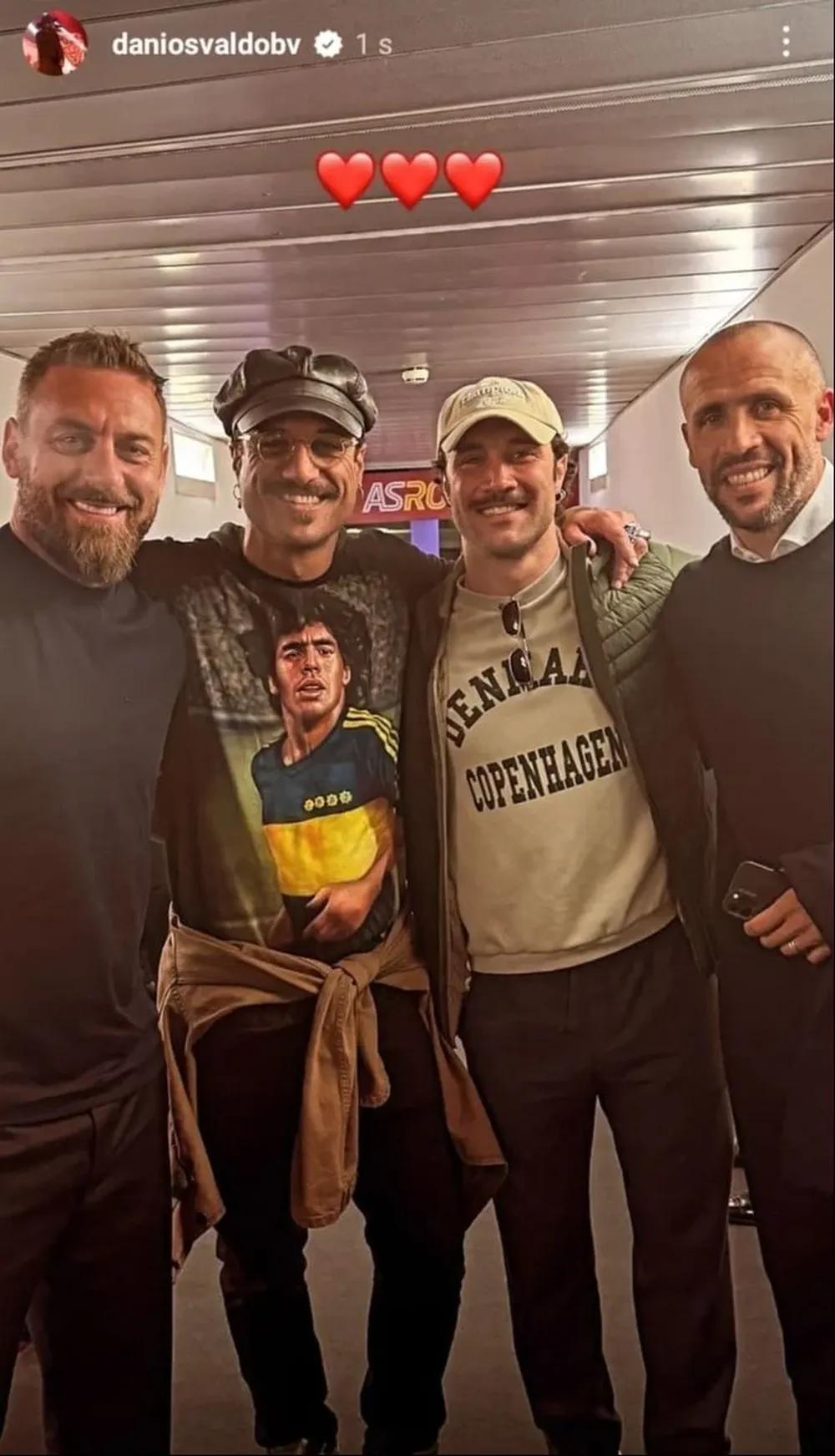 El encuentro en Roma de Giacomazzi con el ex Boca Juniors Daniel Osvaldo y con un ex Defensor Sporting