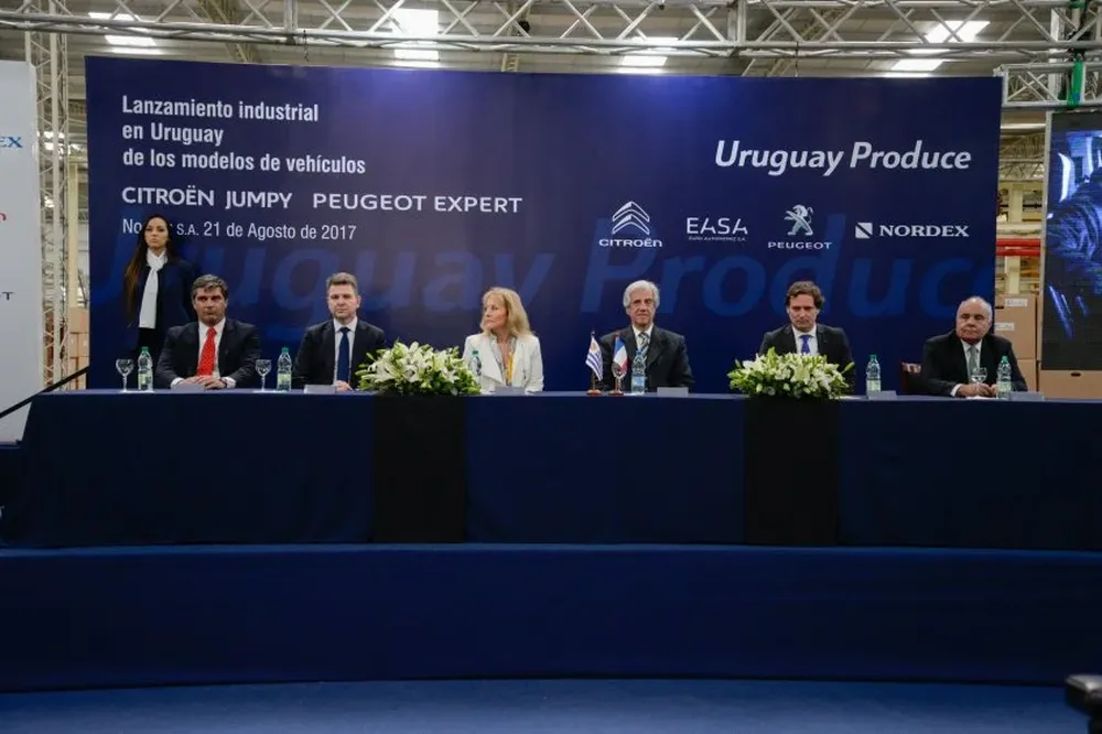 Martín Soler, Fabricio Biondo, Carolina Cosse, Tabaré Vázquez, Federico de Posadas, Manuel Güelfi