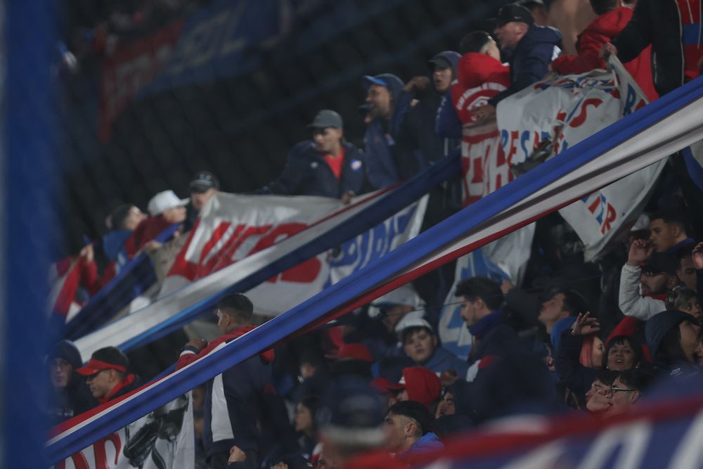 La hinchada de Nacional en el partido ante Universitario por Copa Libertadores