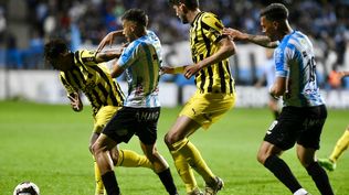Cerro vs Peñarol en el Parque Viera