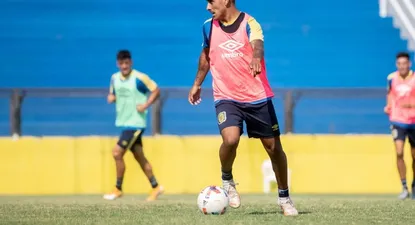 Zabala en un entrenamiento de Rosario Central