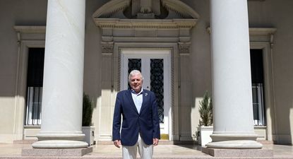 El nuevo embajador Lou Rinaldi