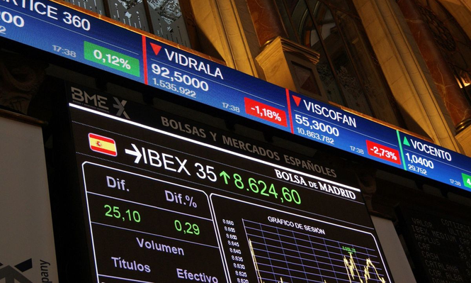 Sube el Ibex al ceder las tensión arancelaria iniciada por Donald Trump.