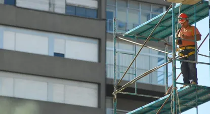 Construcción sigue en clima de caída, según encuesta del sector