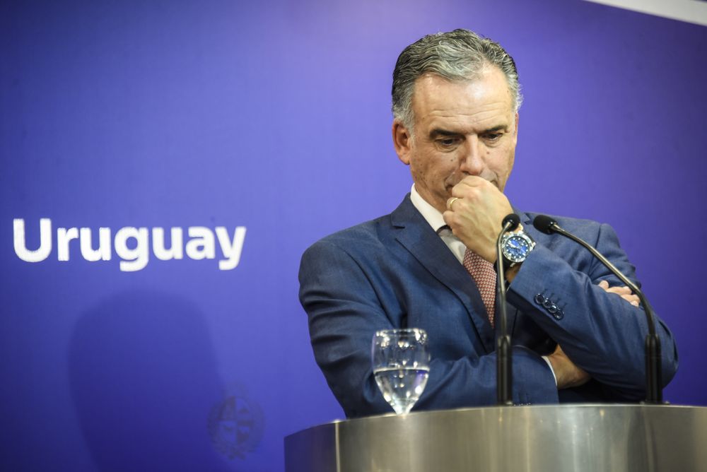 Encuesta de Opción Consultores sobre el gobierno de Yamandú Orsi