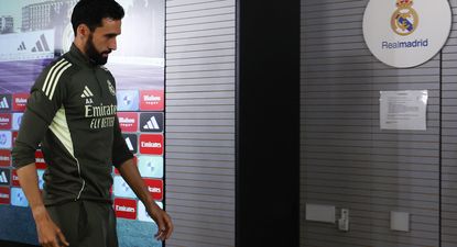Arbeloa se va del Real Madrid luego de cuatro meses.&nbsp;
