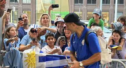 El Observador | Llegada de la selección uruguaya a Kansas City.jpeg