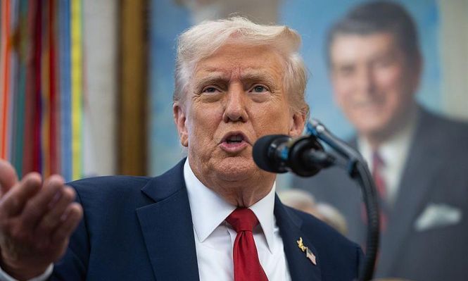 EEUU está en un conflicto armado contra los carteles de la droga, informa Donald Trump al Congreso de su país