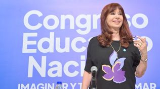Cristina Kirchner criticó a los peronistas que votaron el DNU del acuerdo con el FMI porque este cheque en blanco no existiría