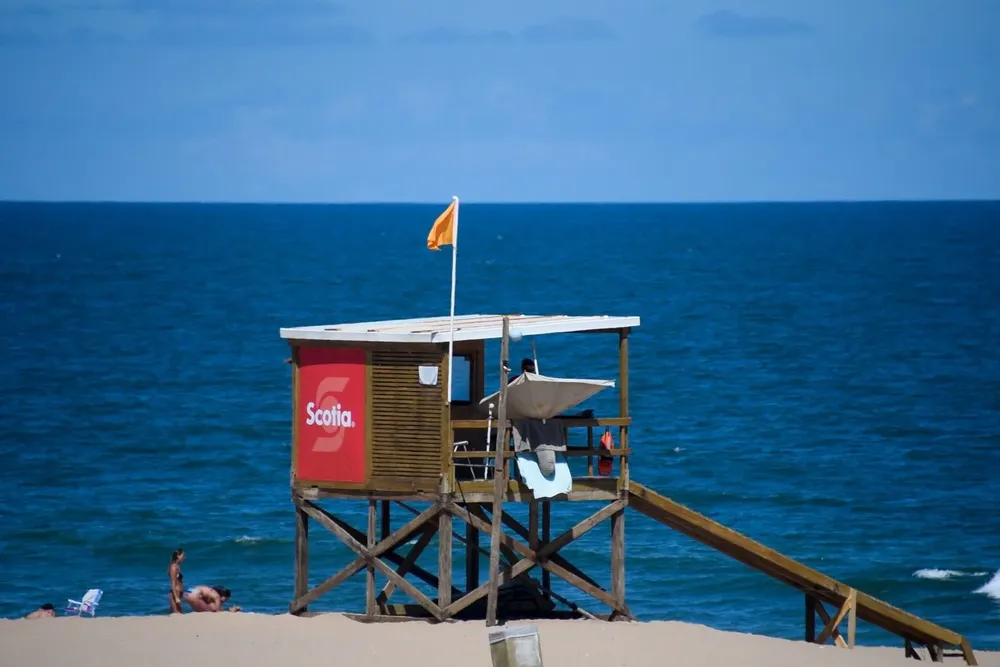 Foto de archivo de un puesto de guardavidas