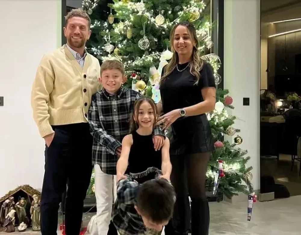 Papu Gomez y familia en Nochebuena