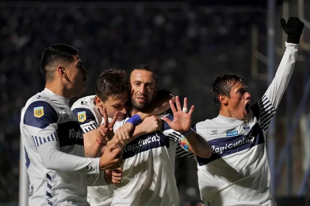 Bahian Aleman cuando jugaba en Gimnasia