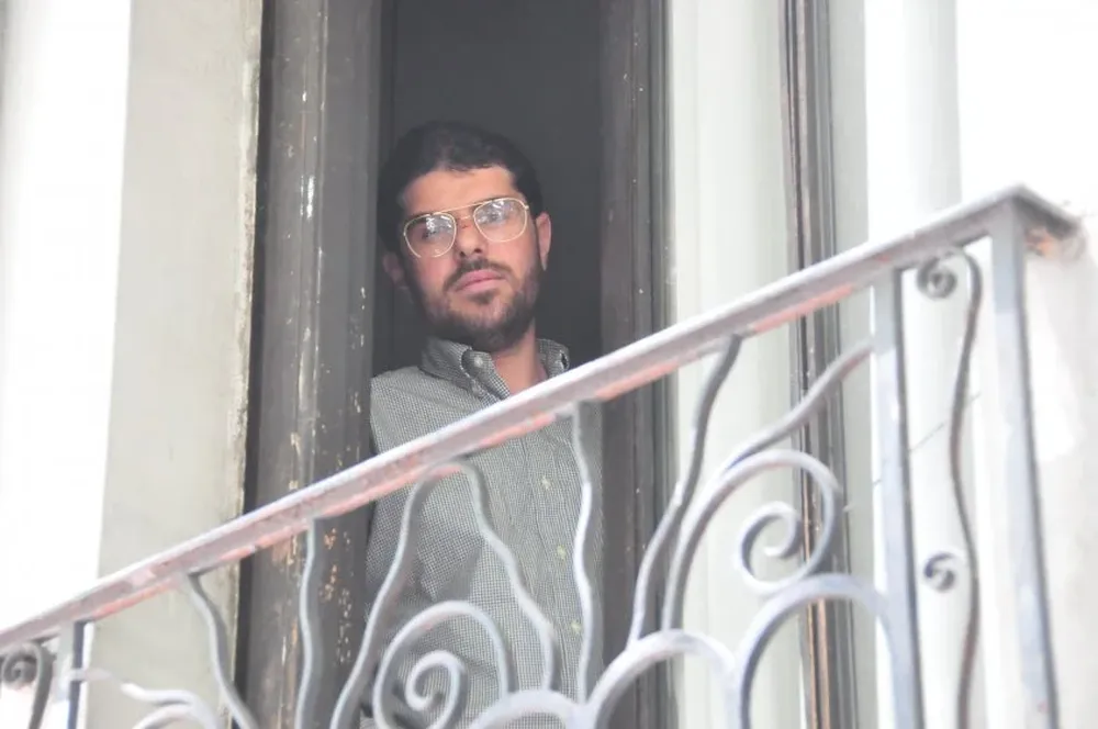 El sirio Abd Hadi Omar Mahmoud Faraj recién llegado a la casa de la central sindical PIT CNT donde se alojaron al principio de su llegada al país.