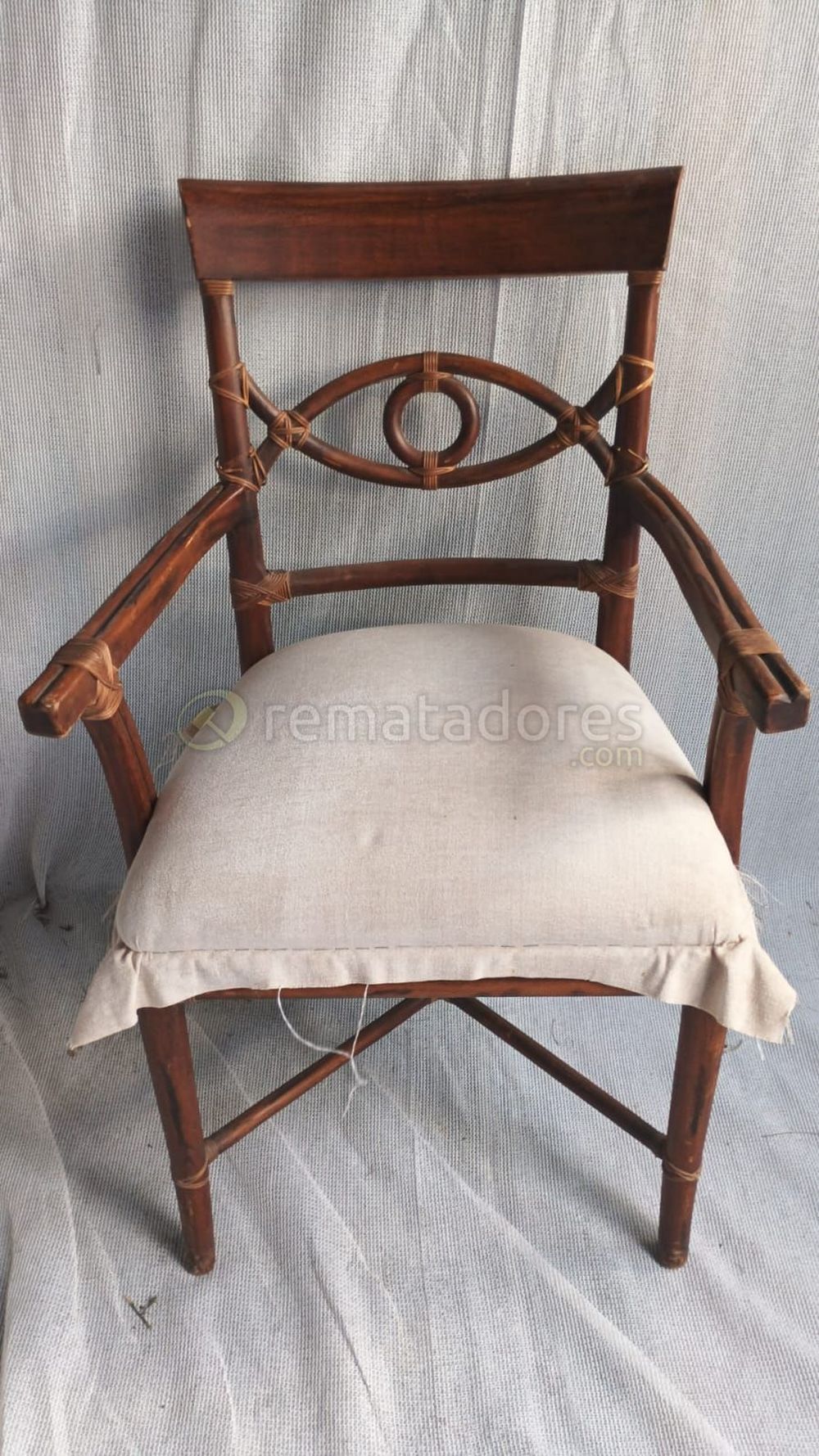 Rodrigo Bells remata muebles por sucesión.&nbsp;