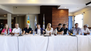 La modificación no afecta a los intendentes de la provincia de Buenos Aires, quienes seguirían sujetos a las restricciones actuales.