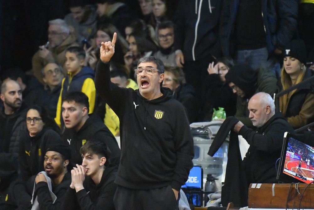 Marcelo Signorelli, entrenador de Peñarol Marcelo Signorelli, entrenador de Peñarol