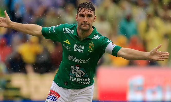 Mauro Boselli fue internado por un síndrome anémico severo y se suspendió su partido despedida