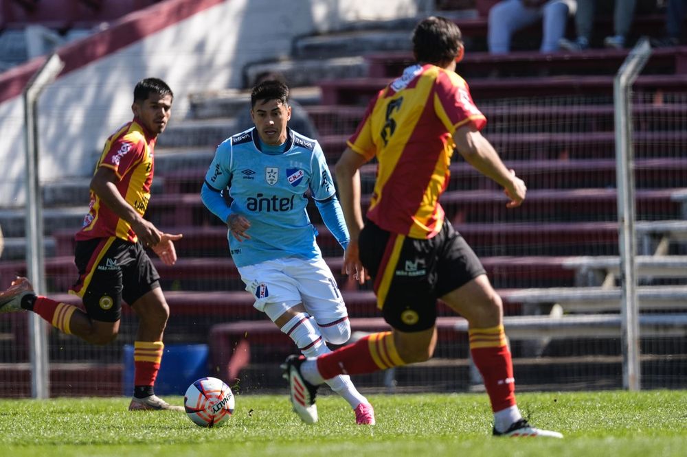 Alejandro Martínez