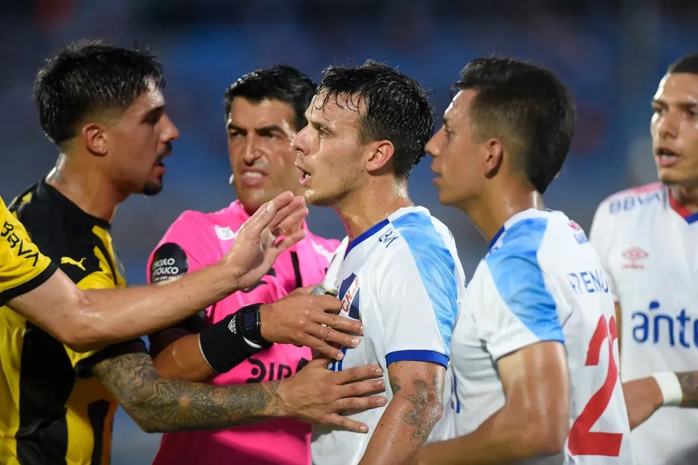 Peñarol y Nacional se aprontan para un nuevo clásico