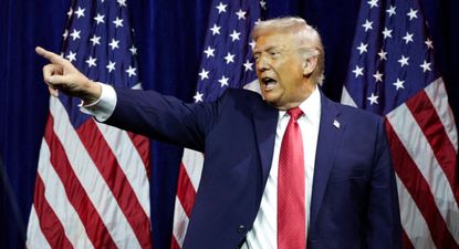 Trump sube la apuesta y dice que atacará al narcotráfico por tierra: Los cárteles están controlando México