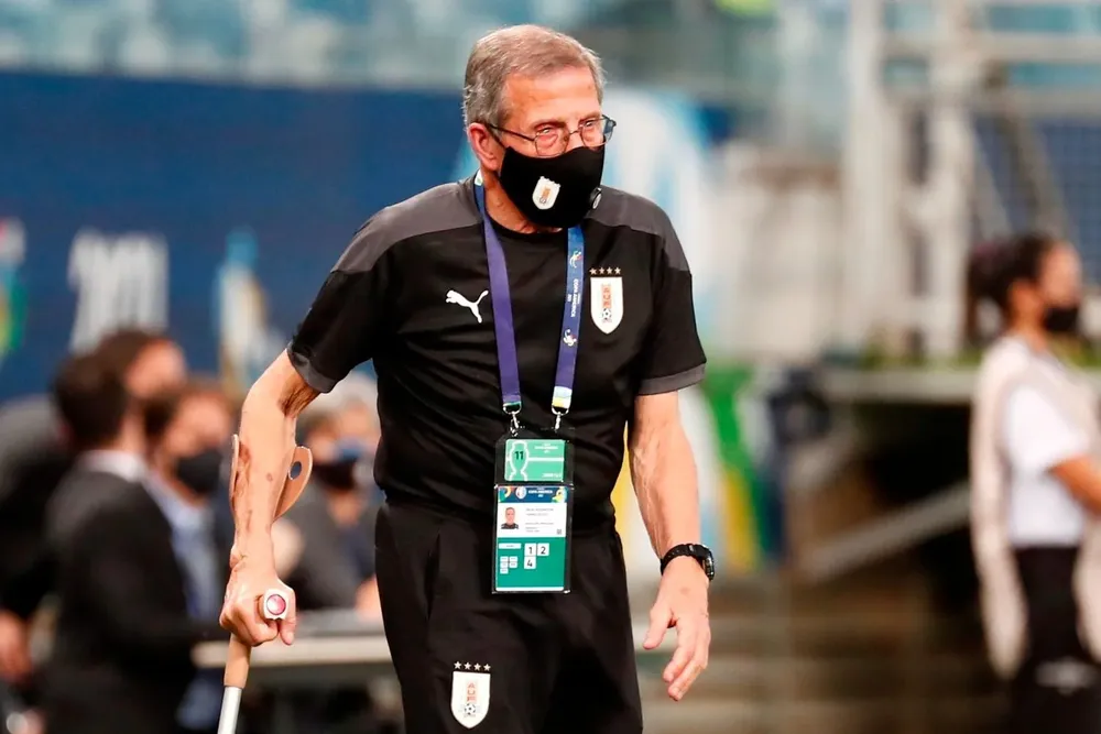 Óscar Washington Tabárez dirigió a la selección uruguaya desde el 6 de marzo de 2006 al 19 de noviembre de 2021