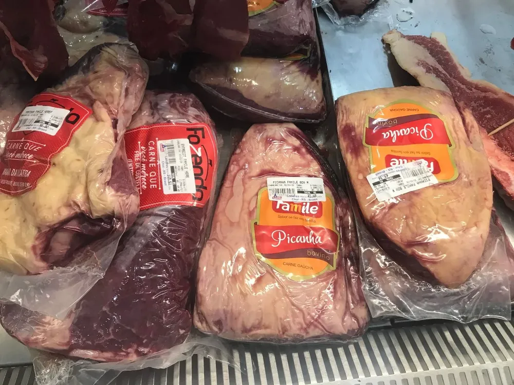 Está habilitada la importación de carne sin hueso.
