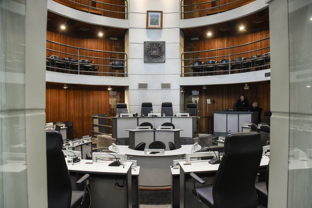 20250804 Junta Departamental de Montevideo vacia.