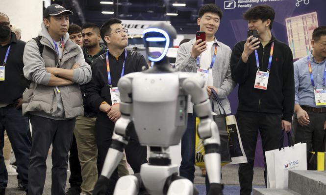 Robots hiperrealistas y otros de US$ 100 mil sorprenden en el CES 2025
