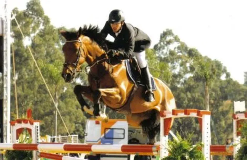 Chirico en el aire.