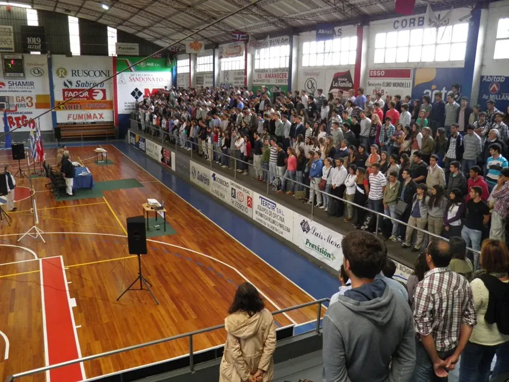 La nueva generación de futuro agrónomos colmaron la tribuna