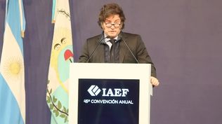 Javier Milei continuó la pelea con Cristina Kirchner con fuertes críticas a su manejo de la economía: Dibujando números es más fácil