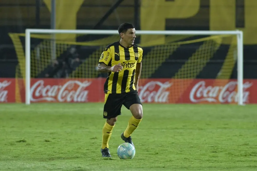 Maximiliano Pereira pudo debutar en la Primera de Peñarol