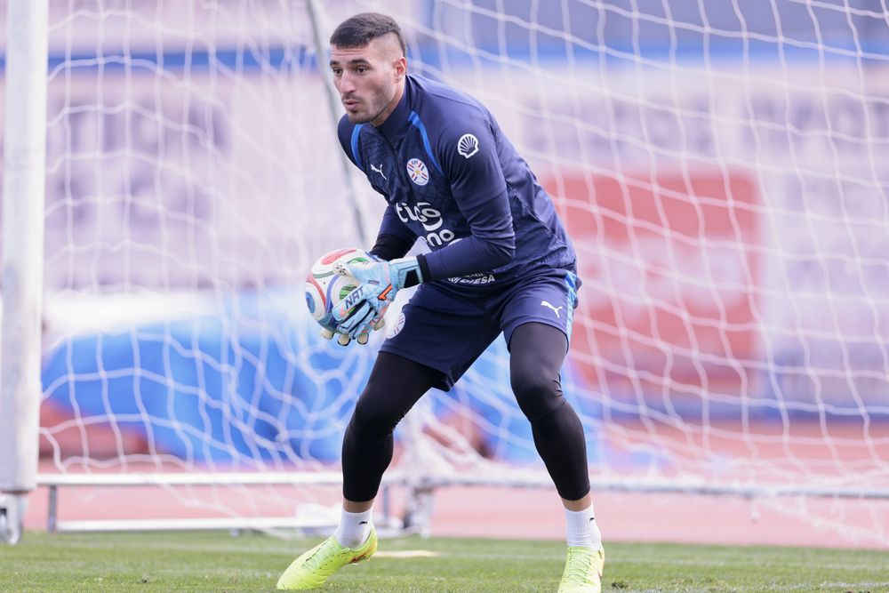 Gastón Olveira en la selección de Paraguay