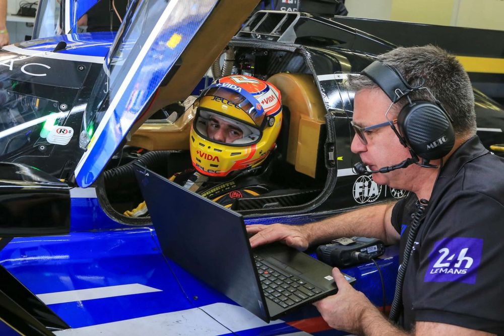 El piloto mostró su deseo de llegar a la F1, publicando un mensaje en redes sociales.