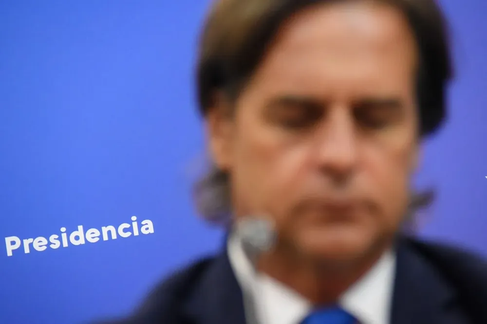 La encuesta sobre la aprobación de gestión de Lacalle Pou fue difundida este martes por Cifra