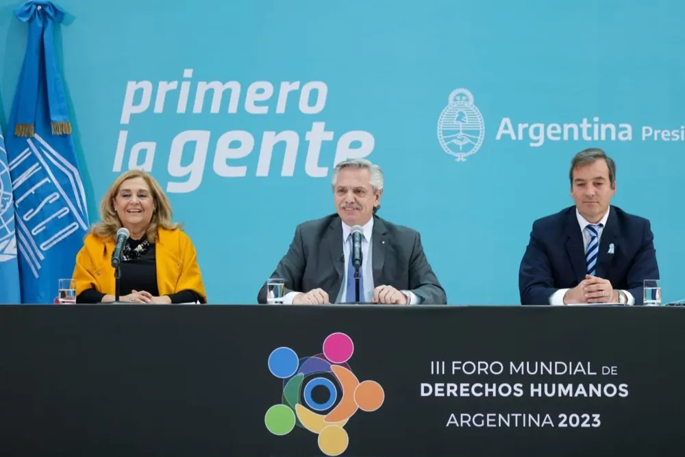 Fernández en un acto por los Derechos Humanos