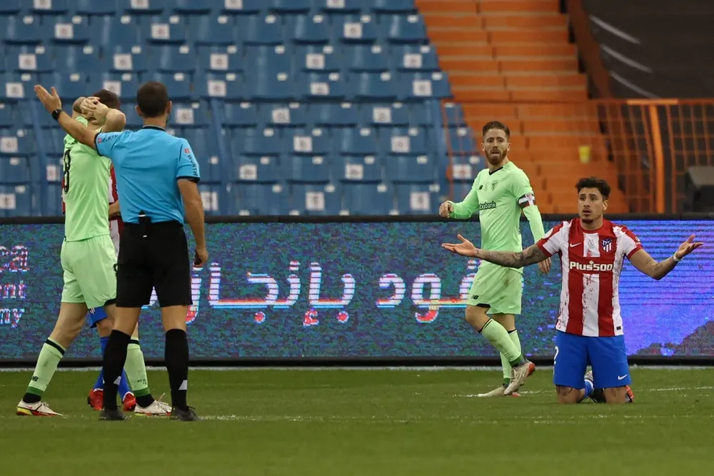 Giménez al momento de sancionarse su falta