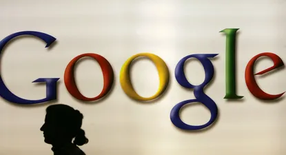 Más de 250 empresas suspendieron su publicidad en Google