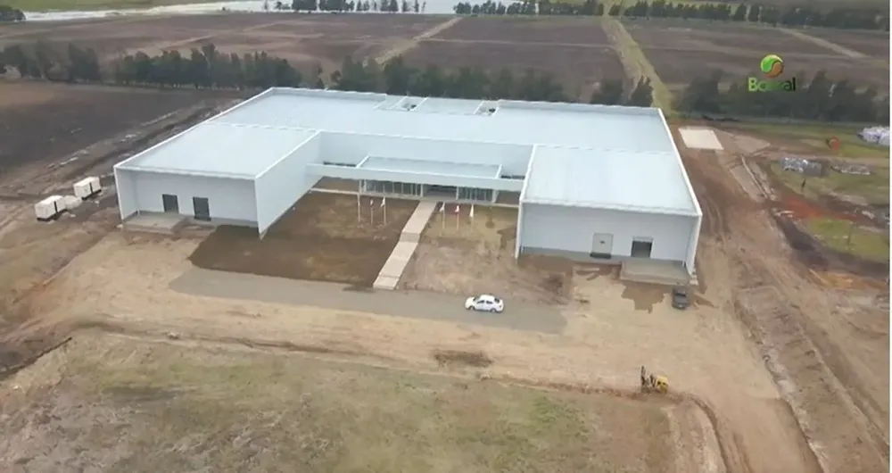 Se realizó una inversión millonaria en Salto para montar la planta de capitales canadienses