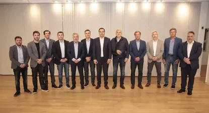 Nuevos vínculos con Javier Milei: los gobernadores de Juntos por el Cambio suman ocho senadores y 20 diputados