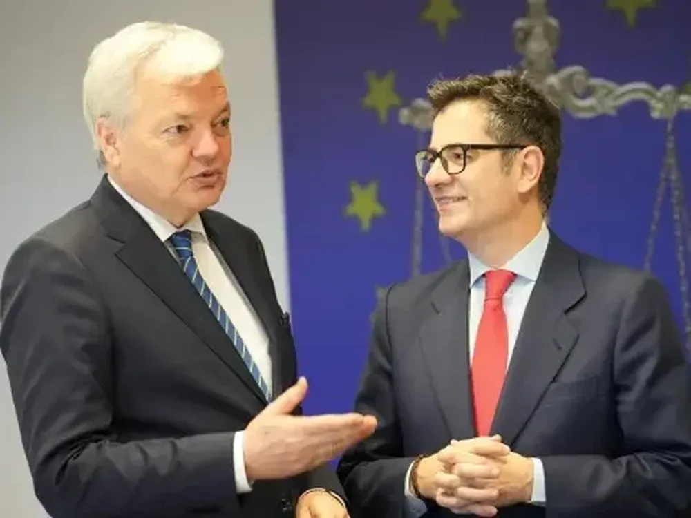 El comisario de Justicia, Didier Reynders, y el ministro de la Presidencia, Félix Bolaños