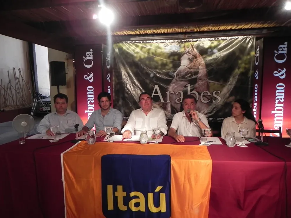 D. Pastorino, A. Zambrano, C. Roizner, G. Zambrano y S. Chuayre