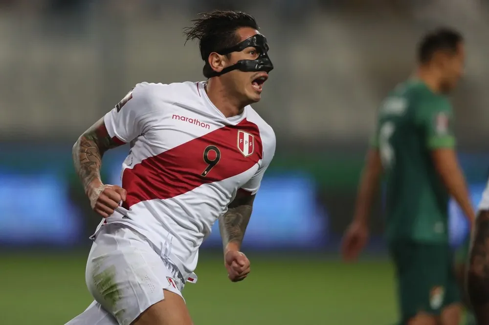 Gianluca Lapadulla, el ítalo peruano que reemplazó a Guerrero