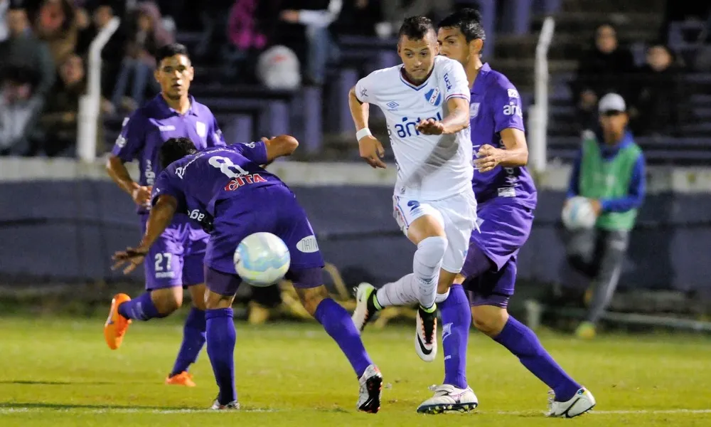 Diente López en su última etapa en Nacional