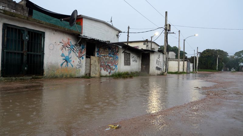 La "tranquilidad tensa" de Cerro Norte a la espera del plan Más Barrio, la apuesta del gobierno que desembarca con censo del Mides