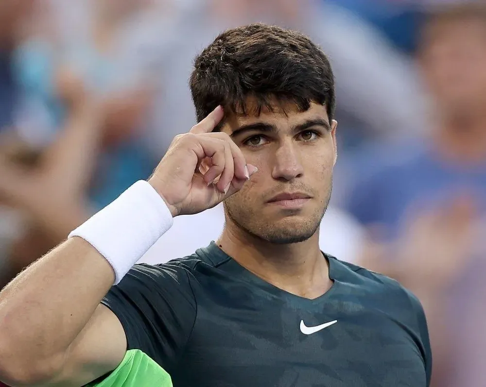 Alcaraz inicia la defensa al título.