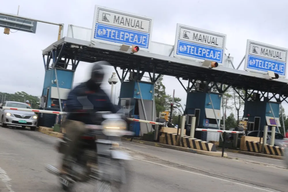 Trabajadores de peajes paran por 24 horas