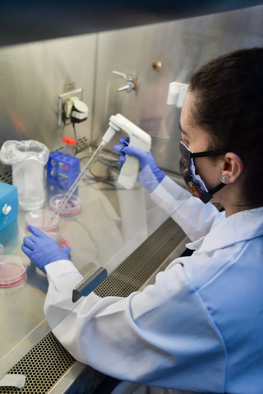 Los voluntarios serán sometidos a pruebas PCR durante un año, antes y después de la vacunación