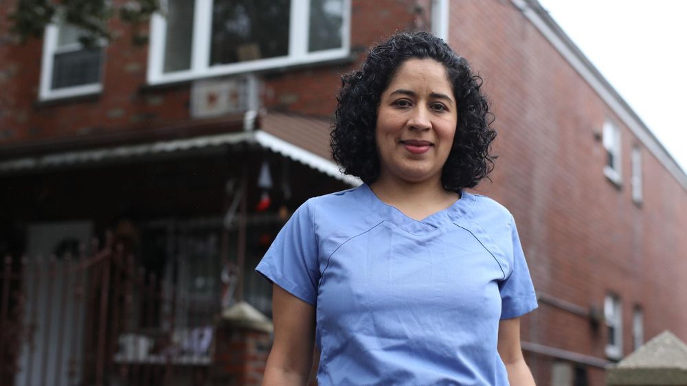 Vanessa, que abandonó Venezuela hace siete años por motivos políticos, pasó de ser anestesióloga a realizar todo tipo de trabajos en Nueva York.